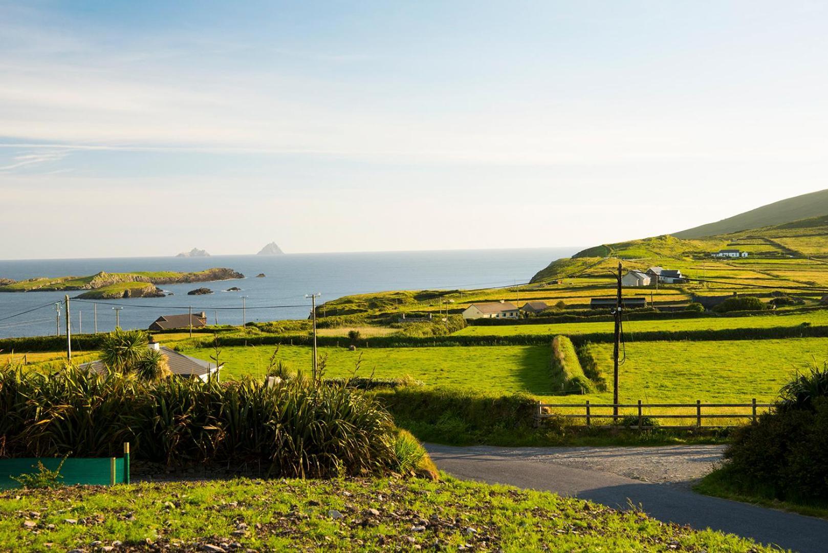 Апартаменти Ring Of Kerry - Einmaliger Blick Auf Skelligs Clynacartan Екстер'єр фото